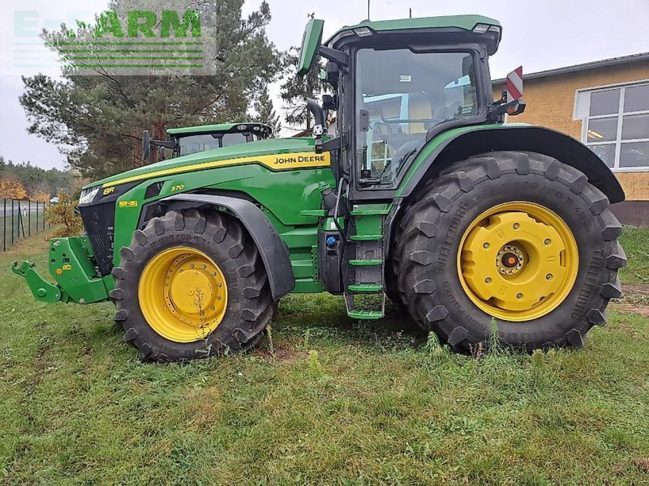 John Deere traktor 8r370 - Τρακτέρ: φωτογραφία 1 John Deere traktor 8r370 - Τρακτέρ: φωτογραφία 1