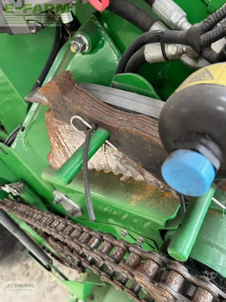 John Deere v 461 r - Χορτοδετική μηχανή τετράγωνες μπάλες: φωτογραφία 4 John Deere v 461 r - Χορτοδετική μηχανή τετράγωνες μπάλες: φωτογραφία 4