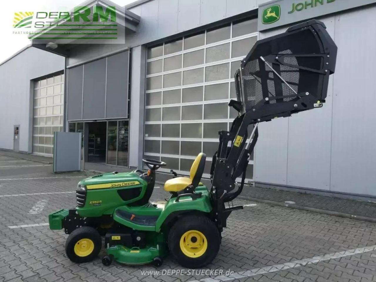 John Deere x950r hochentleerung - Τρακτέρ: φωτογραφία 2 John Deere x950r hochentleerung - Τρακτέρ: φωτογραφία 2