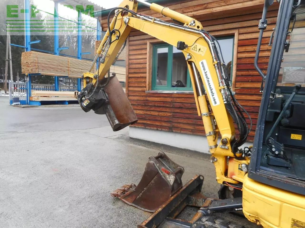 Μίνι εκσκαφέας Komatsu pc 26mr-3 ( 2.710kg ) mit powertilt: φωτογραφία 11