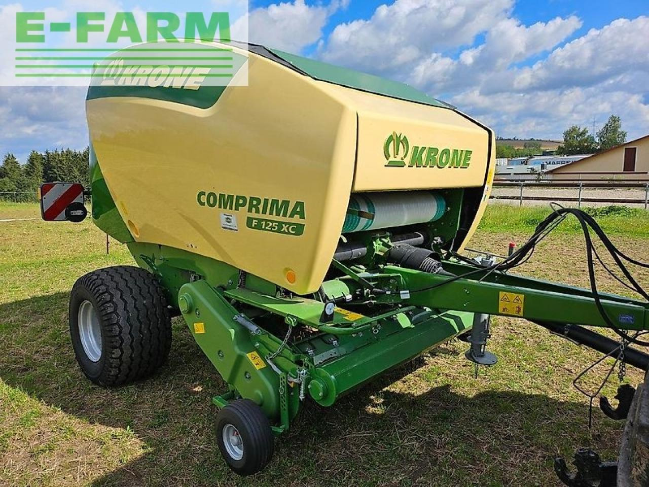 Krone comprima f 125 xc - Χορτοδετική μηχανή τετράγωνες μπάλες: φωτογραφία 1 Krone comprima f 125 xc - Χορτοδετική μηχανή τετράγωνες μπάλες: φωτογραφία 1
