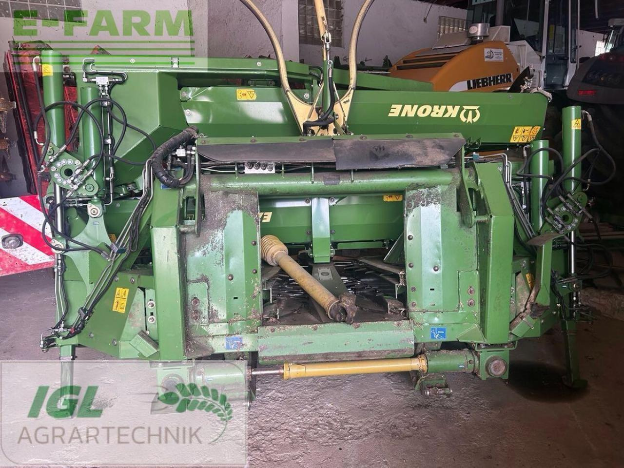 Krone easycollect 903 - Καλαμποκομαχαιρο: φωτογραφία 2 Krone easycollect 903 - Καλαμποκομαχαιρο: φωτογραφία 2