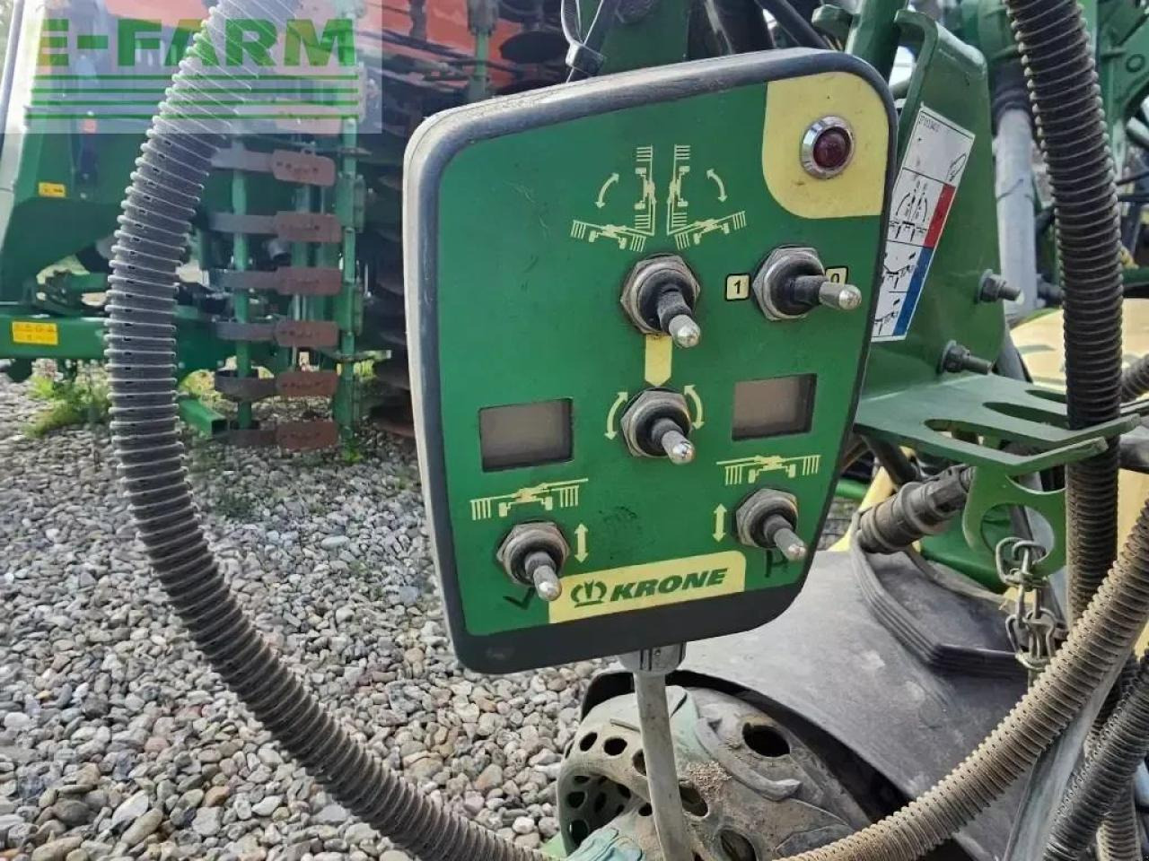 Krone swadro tc 880 plus - Χορτοσυλλέκτης: φωτογραφία 5 Krone swadro tc 880 plus - Χορτοσυλλέκτης: φωτογραφία 5