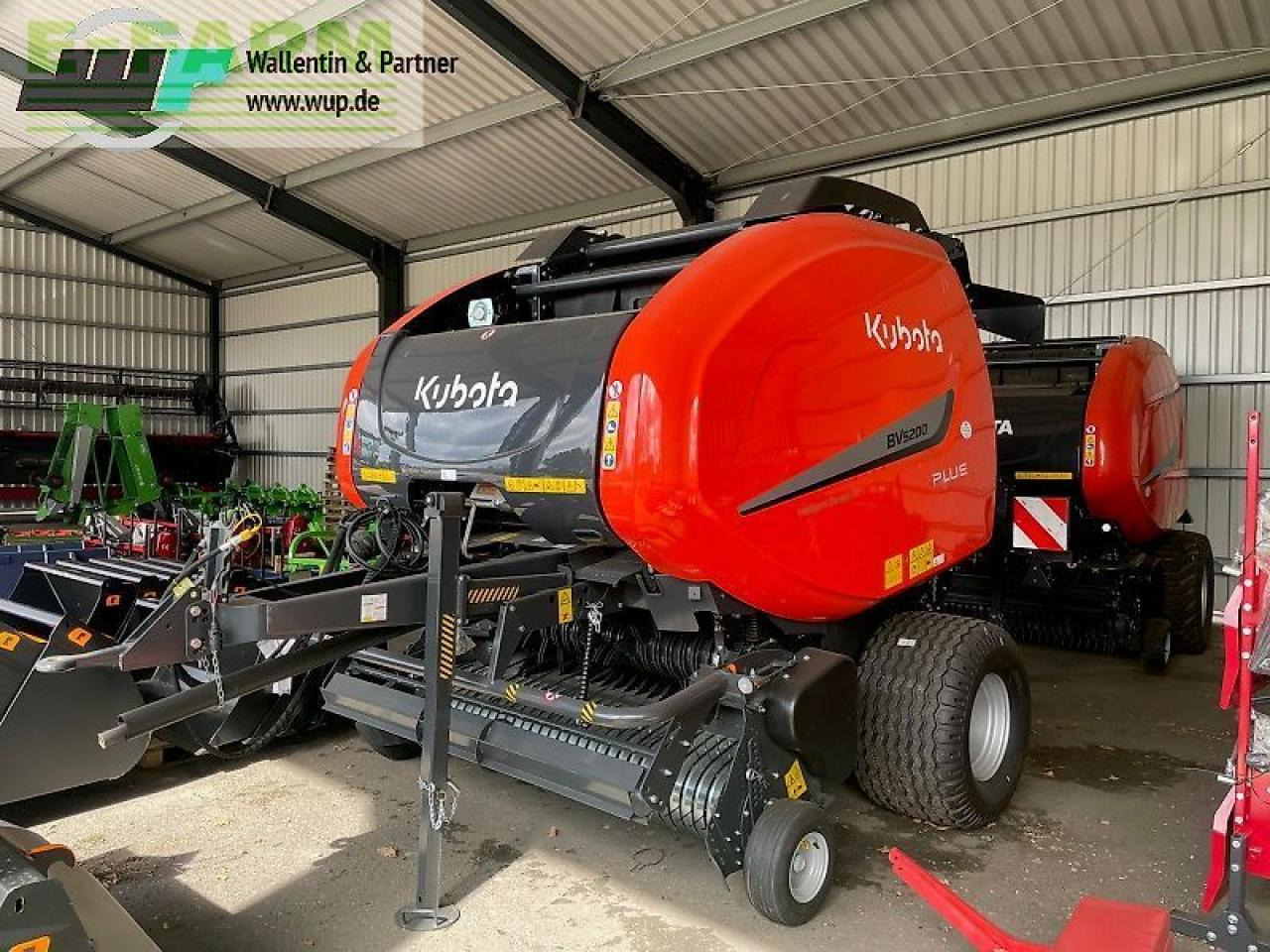 Kubota bv5200 sc14 plus - Χορτοδετική μηχανή τετράγωνες μπάλες: φωτογραφία 4 Kubota bv5200 sc14 plus - Χορτοδετική μηχανή τετράγωνες μπάλες: φωτογραφία 4