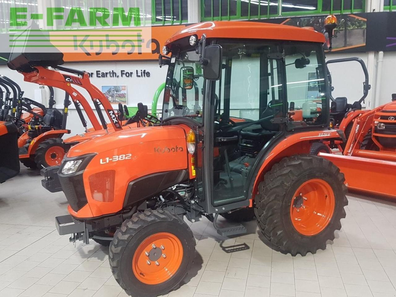 Kubota l1-382 h - Τρακτέρ: φωτογραφία 2 Kubota l1-382 h - Τρακτέρ: φωτογραφία 2
