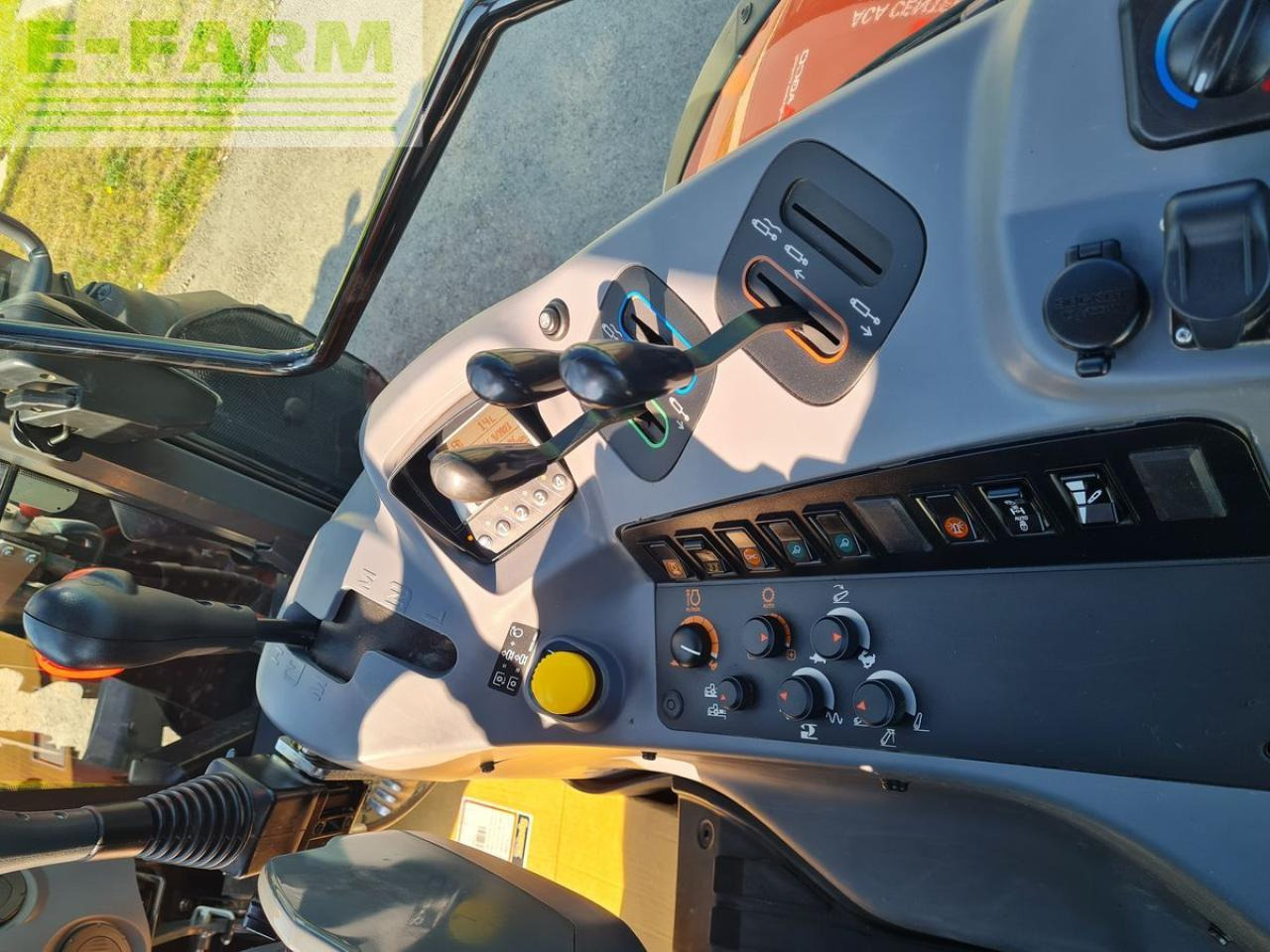 Τρακτέρ Kubota m115gx iv: φωτογραφία 19 Τρακτέρ Kubota m115gx iv: φωτογραφία 19