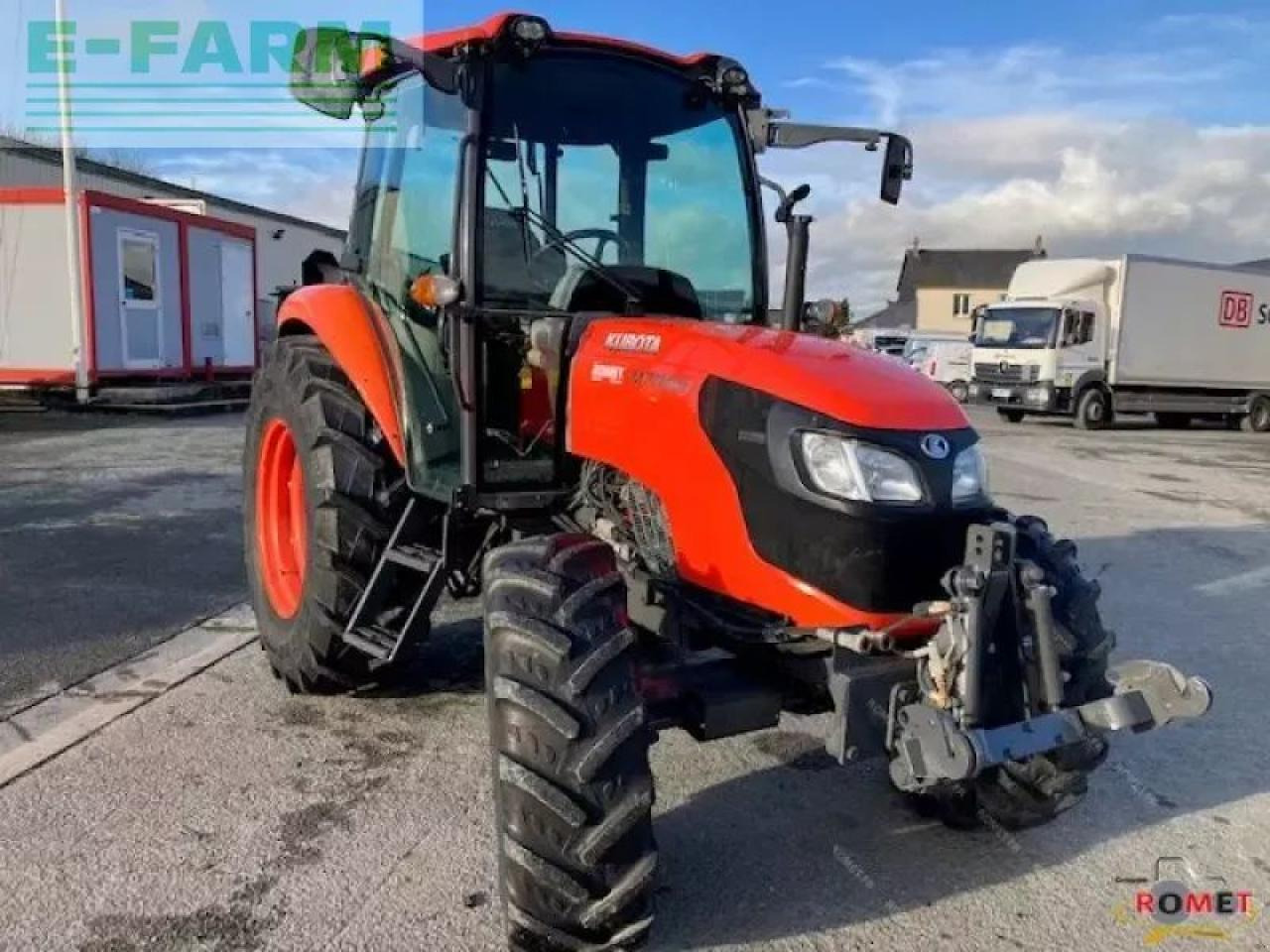 Kubota m7060 - Τρακτέρ: φωτογραφία 1 Kubota m7060 - Τρακτέρ: φωτογραφία 1