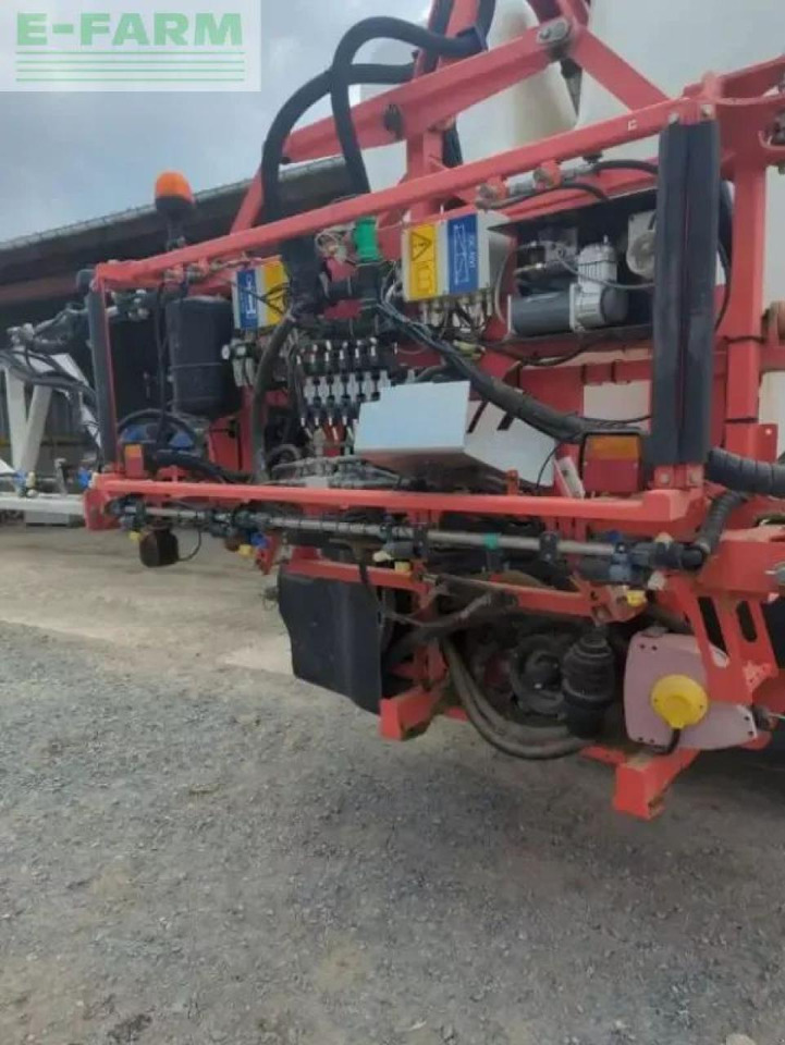 Kuhn altis ii - Συρόμενο ψεκαστικό: φωτογραφία 3 Kuhn altis ii - Συρόμενο ψεκαστικό: φωτογραφία 3