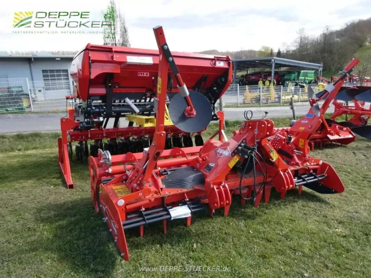 Kuhn hr 3020 / sitera 3030-20e - Σπαρτική με σβάρνα: φωτογραφία 1 Kuhn hr 3020 / sitera 3030-20e - Σπαρτική με σβάρνα: φωτογραφία 1