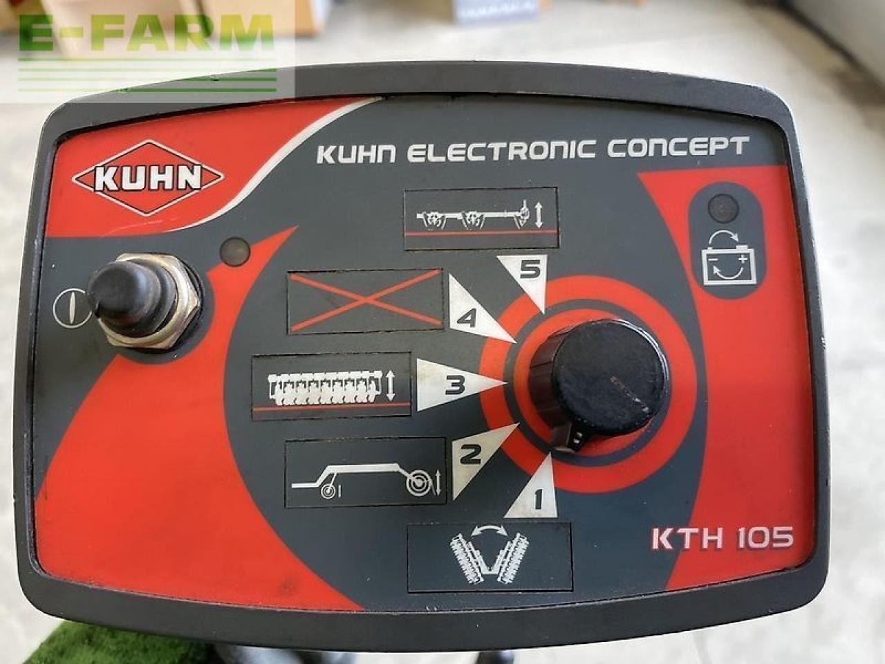 Σπαρτική με σβάρνα Kuhn performer 6000: φωτογραφία 8