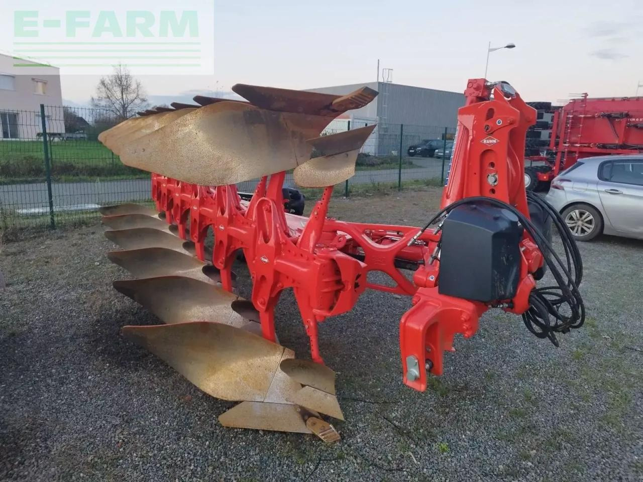 Kuhn vari-master l - Άροτρο: φωτογραφία 1 Kuhn vari-master l - Άροτρο: φωτογραφία 1