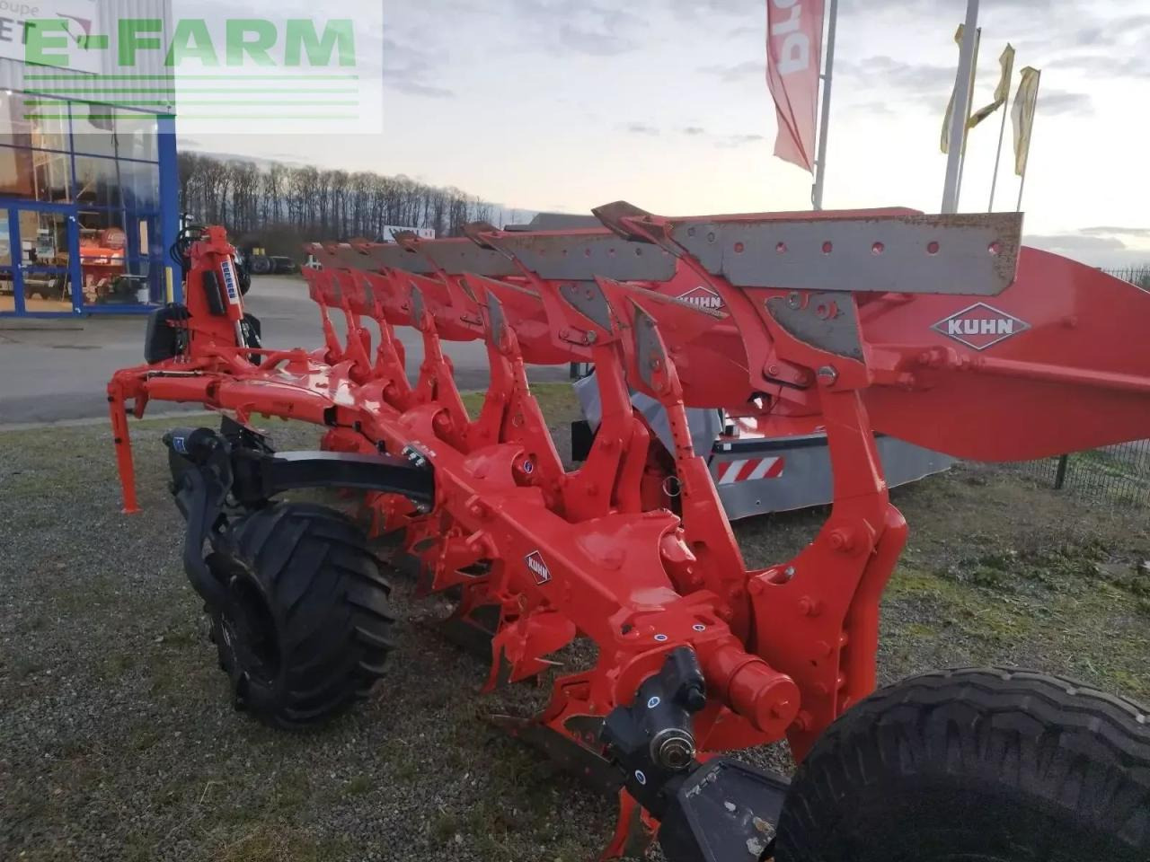 Kuhn vari-master l - Άροτρο: φωτογραφία 2 Kuhn vari-master l - Άροτρο: φωτογραφία 2