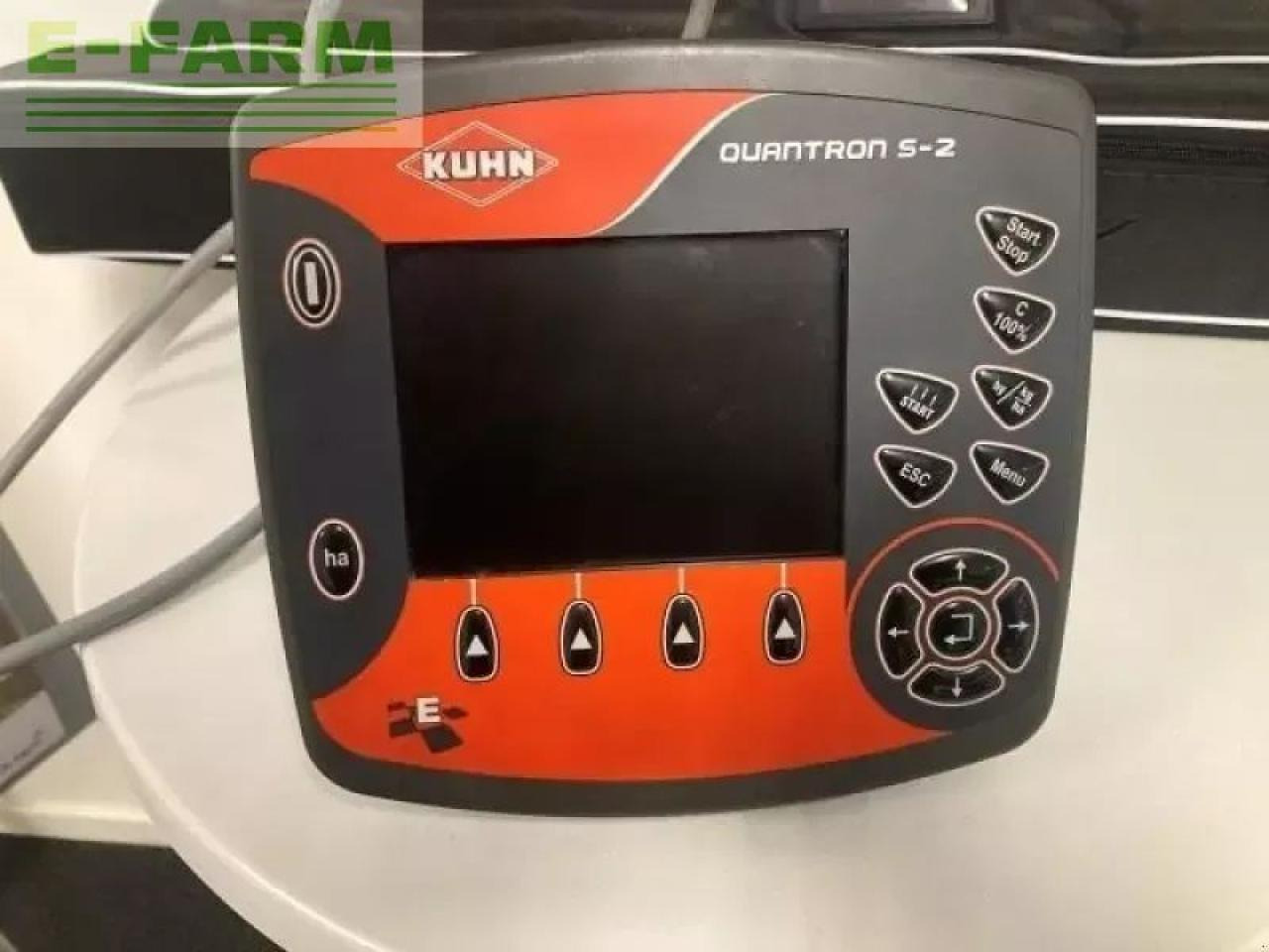 Kuhn venta nc 4000 & hr 4004 - Σπαρτική με σβάρνα: φωτογραφία 5 Kuhn venta nc 4000 & hr 4004 - Σπαρτική με σβάρνα: φωτογραφία 5