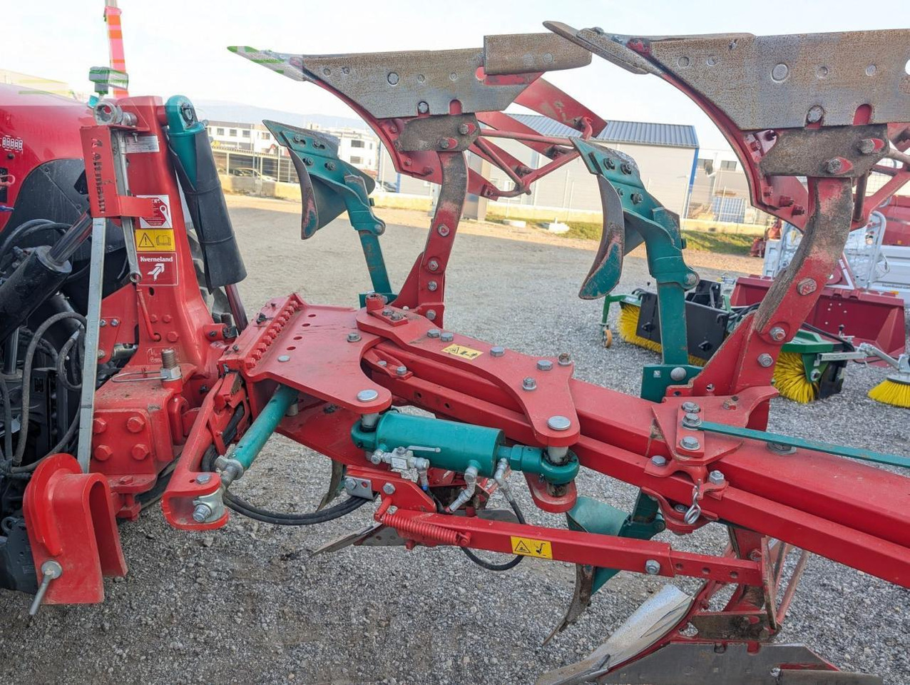 Kverneland ls100 5schar streifenkörper - Άροτρο: φωτογραφία 3 Kverneland ls100 5schar streifenkörper - Άροτρο: φωτογραφία 3