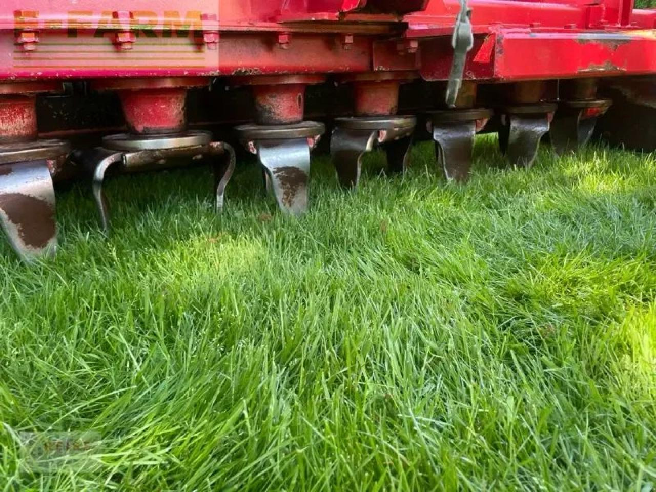 Kverneland ng-h 301 und da 3 meter - Σπαρτική με σβάρνα: φωτογραφία 2 Kverneland ng-h 301 und da 3 meter - Σπαρτική με σβάρνα: φωτογραφία 2