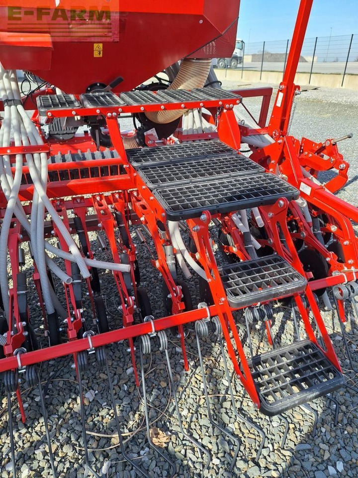 Kverneland s-drill - Σπαρτική μηχανή: φωτογραφία 5 Kverneland s-drill - Σπαρτική μηχανή: φωτογραφία 5