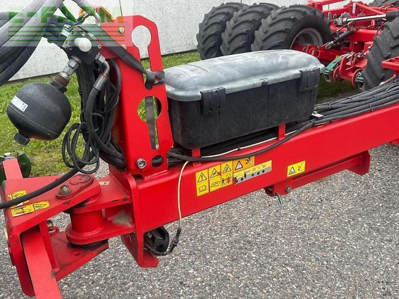 Kverneland u drill 600 - Σπαρτική μηχανή: φωτογραφία 2 Kverneland u drill 600 - Σπαρτική μηχανή: φωτογραφία 2