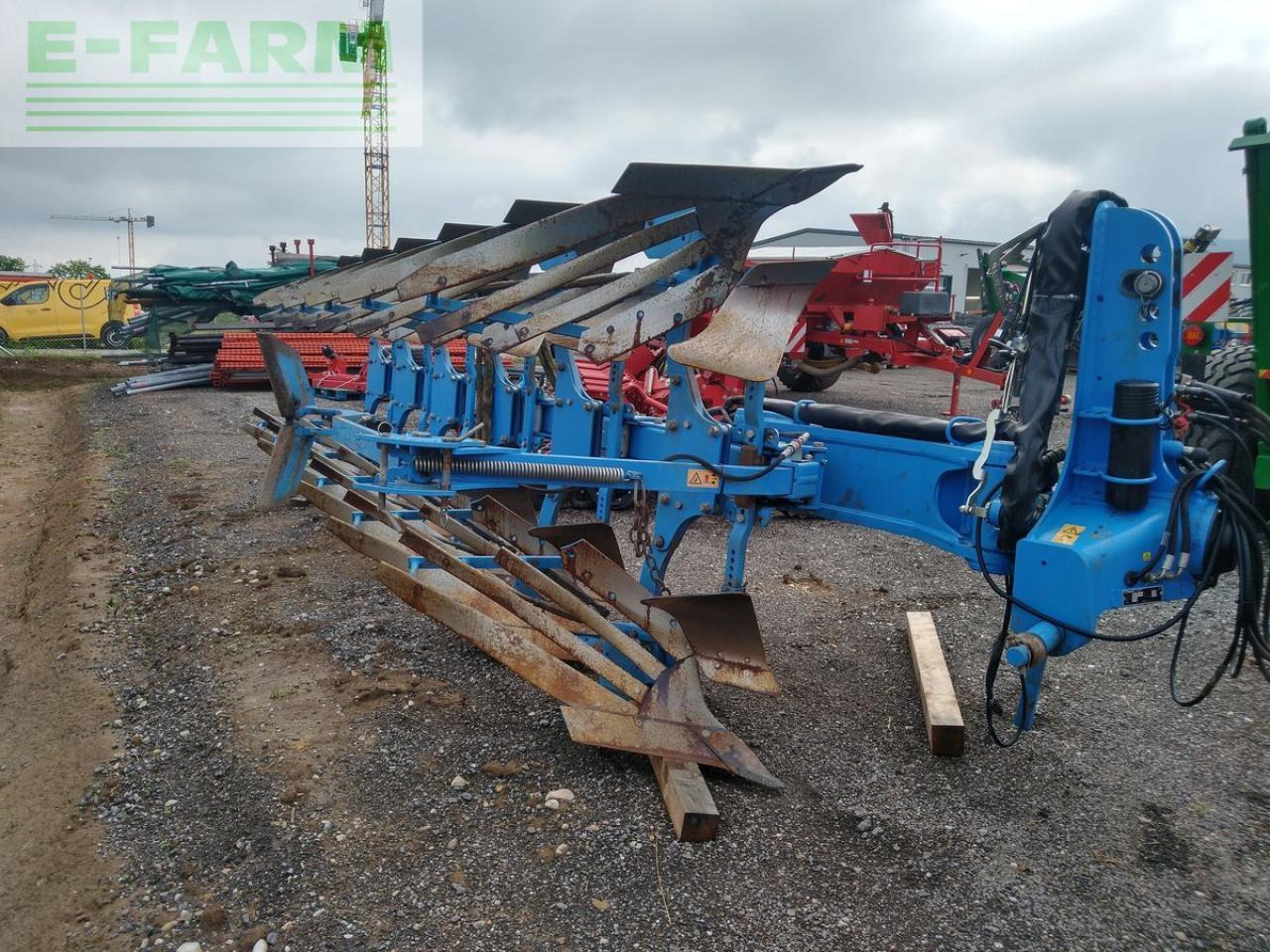 Lemken juwel8 v6l100 - Άροτρο: φωτογραφία 1 Lemken juwel8 v6l100 - Άροτρο: φωτογραφία 1