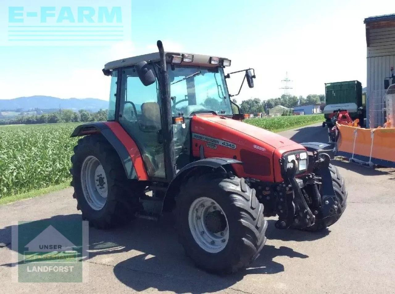 Massey Ferguson 4345 - Τρακτέρ: φωτογραφία 4 Massey Ferguson 4345 - Τρακτέρ: φωτογραφία 4