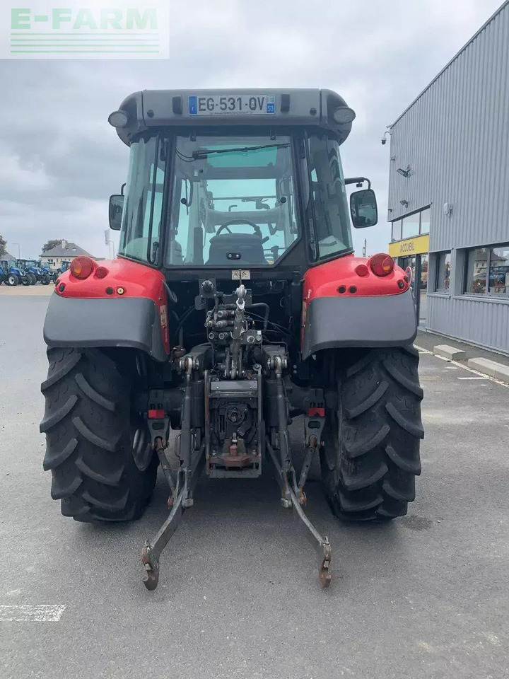 Massey Ferguson 5610 - Τρακτέρ: φωτογραφία 5 Massey Ferguson 5610 - Τρακτέρ: φωτογραφία 5