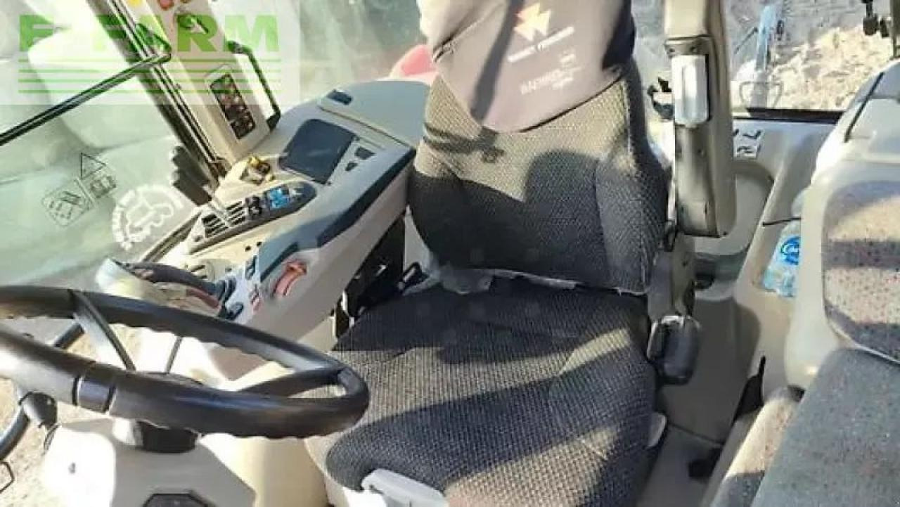 Massey Ferguson 5713 sl - Τρακτέρ: φωτογραφία 3 Massey Ferguson 5713 sl - Τρακτέρ: φωτογραφία 3