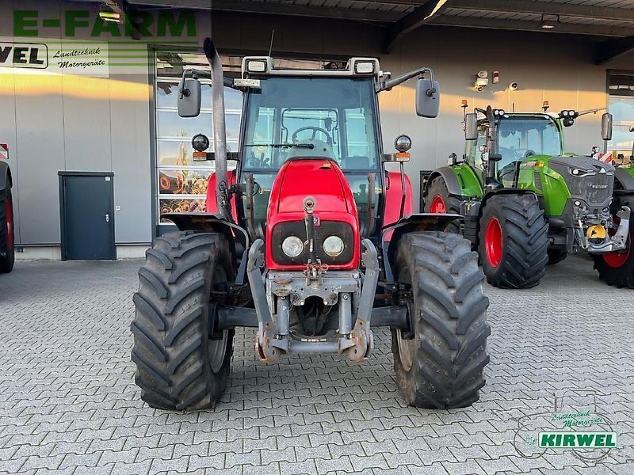 Massey Ferguson 6455 dyna-6 - Τρακτέρ: φωτογραφία 5 Massey Ferguson 6455 dyna-6 - Τρακτέρ: φωτογραφία 5