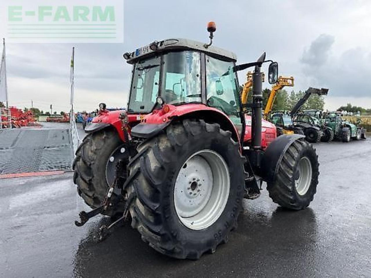 Massey Ferguson 6475 dyna6 - Τρακτέρ: φωτογραφία 5 Massey Ferguson 6475 dyna6 - Τρακτέρ: φωτογραφία 5