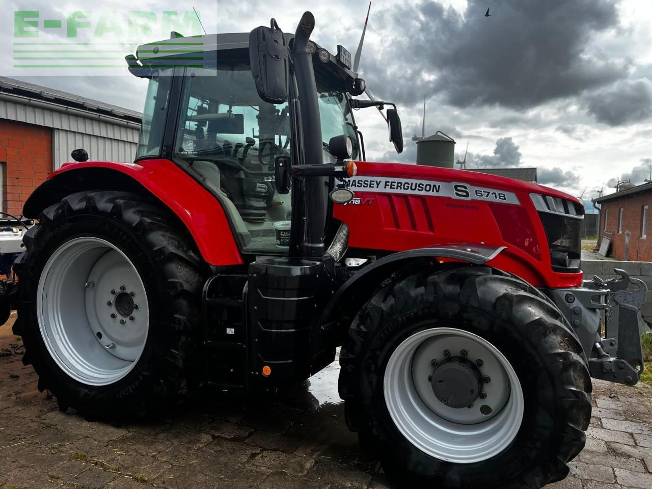 Massey Ferguson 6718S Dyna-VT - Τρακτέρ: φωτογραφία 3 Massey Ferguson 6718S Dyna-VT - Τρακτέρ: φωτογραφία 3