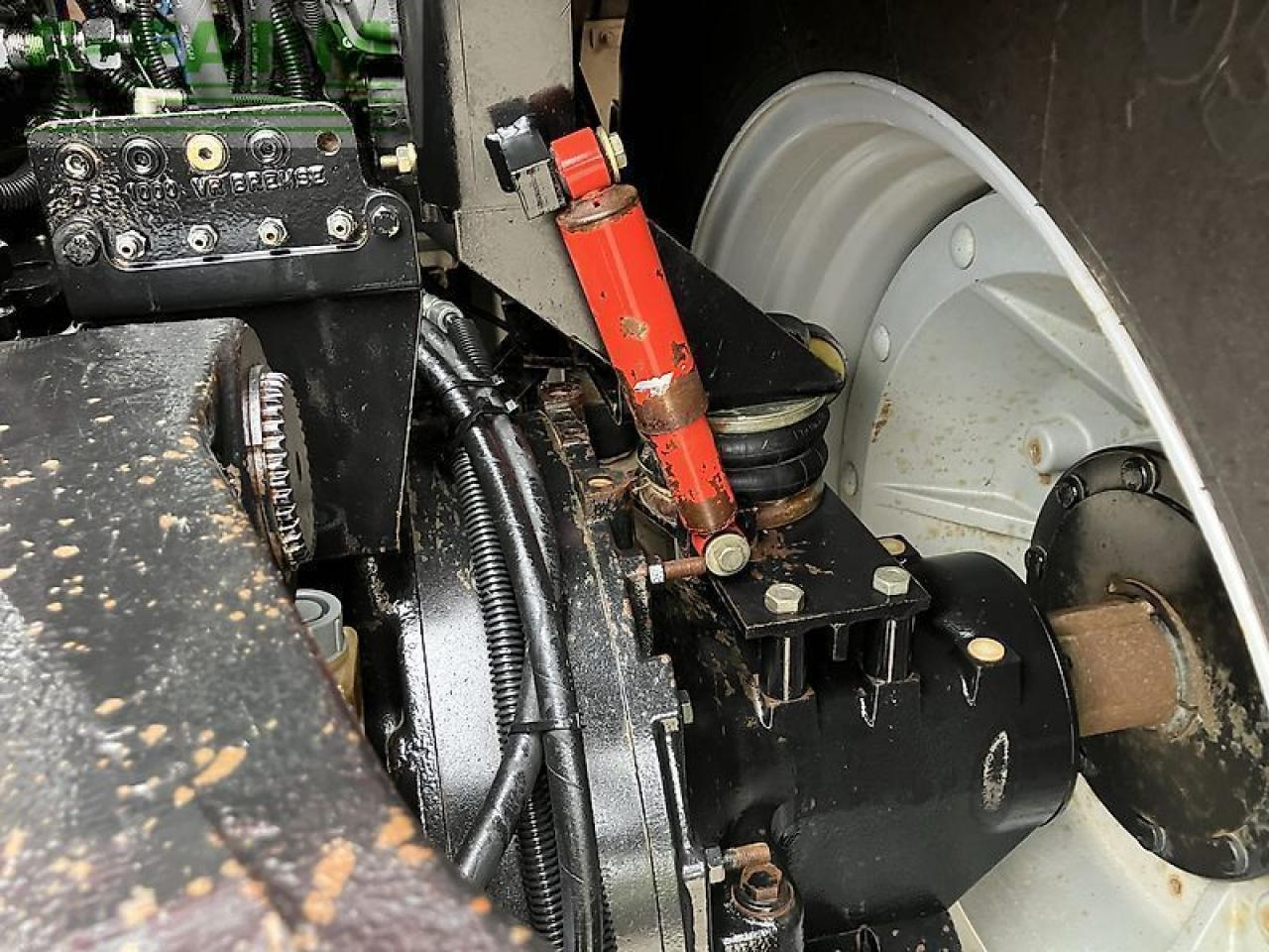 Τρακτέρ Massey Ferguson 8480 dyna vt: φωτογραφία 32