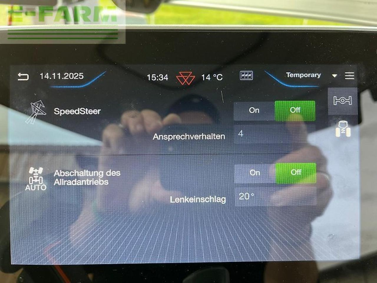 Τρακτέρ Massey Ferguson 8s.265: φωτογραφία 20