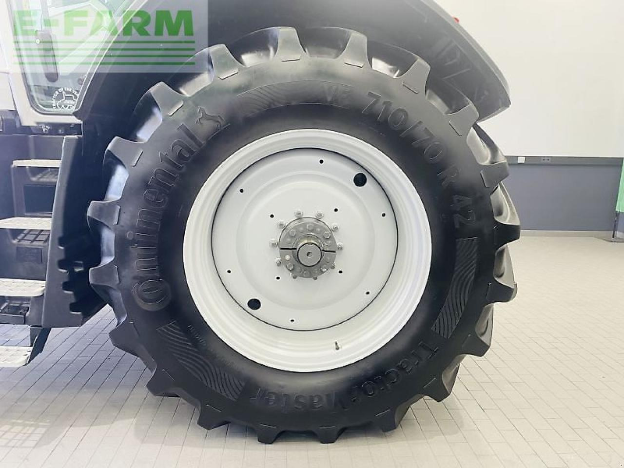 Τρακτέρ Massey Ferguson 8s.305 dyna-vt exclusive Exclusive: φωτογραφία 16 Τρακτέρ Massey Ferguson 8s.305 dyna-vt exclusive Exclusive: φωτογραφία 16