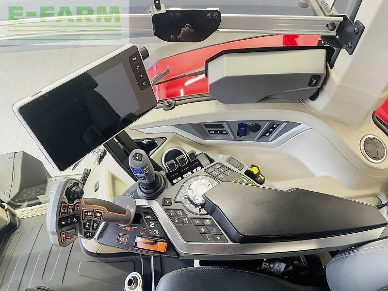 Τρακτέρ Massey Ferguson 8s.305 dyna-vt exclusive Exclusive: φωτογραφία 18 Τρακτέρ Massey Ferguson 8s.305 dyna-vt exclusive Exclusive: φωτογραφία 18