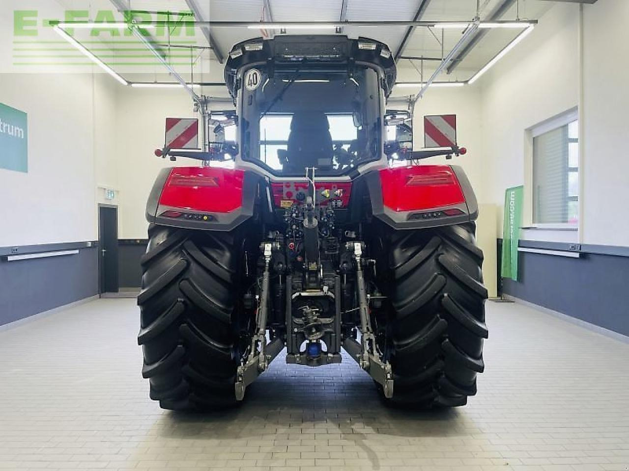 Τρακτέρ Massey Ferguson 8s.305 dyna-vt exclusive Exclusive: φωτογραφία 6 Τρακτέρ Massey Ferguson 8s.305 dyna-vt exclusive Exclusive: φωτογραφία 6