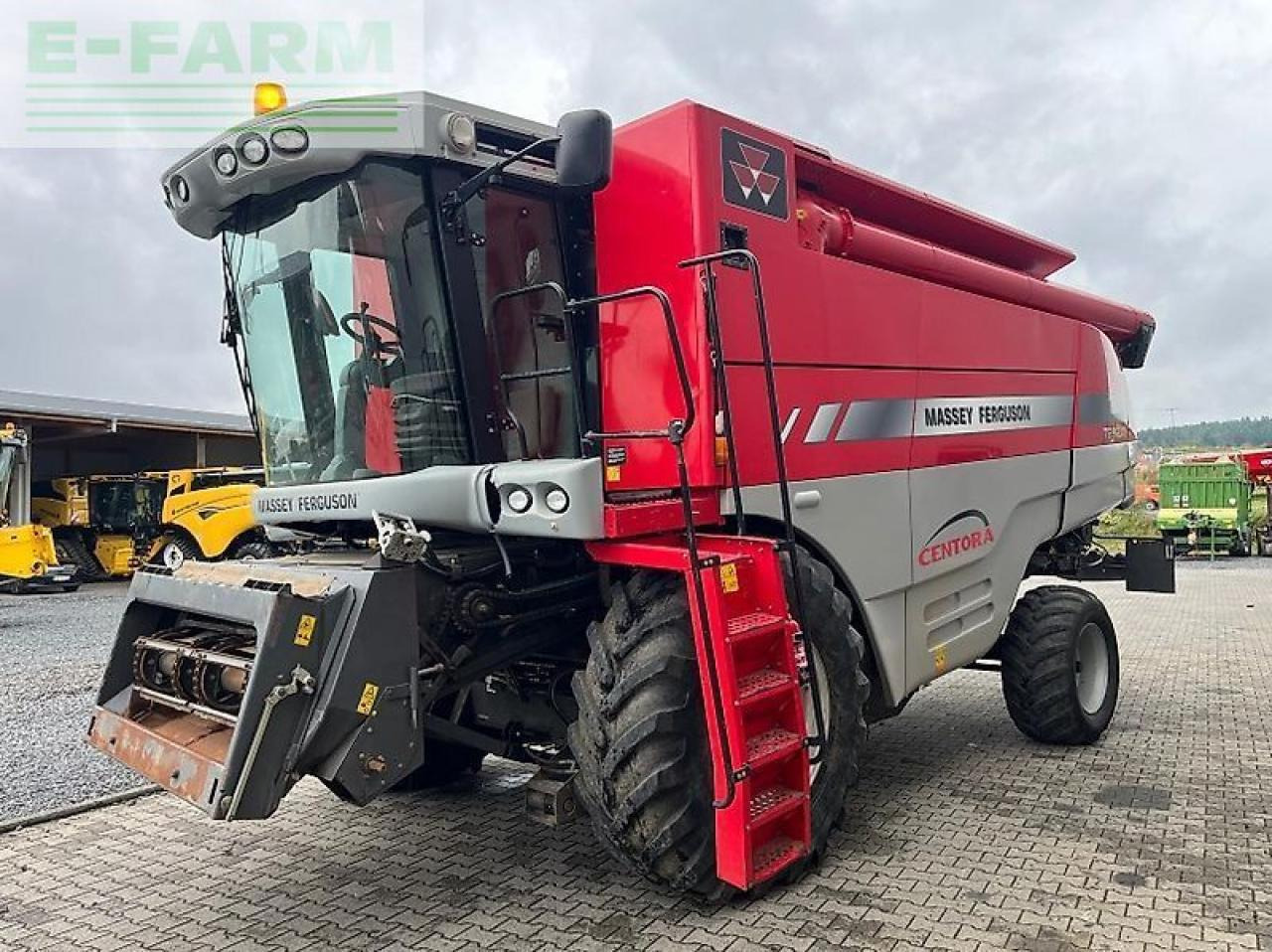 Massey Ferguson centora 7282 al - Θεριζοαλωνιστική μηχανή: φωτογραφία 1 Massey Ferguson centora 7282 al - Θεριζοαλωνιστική μηχανή: φωτογραφία 1