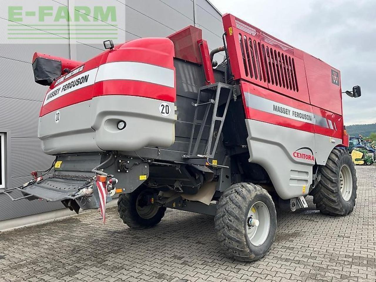 Massey Ferguson centora 7282 al - Θεριζοαλωνιστική μηχανή: φωτογραφία 3 Massey Ferguson centora 7282 al - Θεριζοαλωνιστική μηχανή: φωτογραφία 3