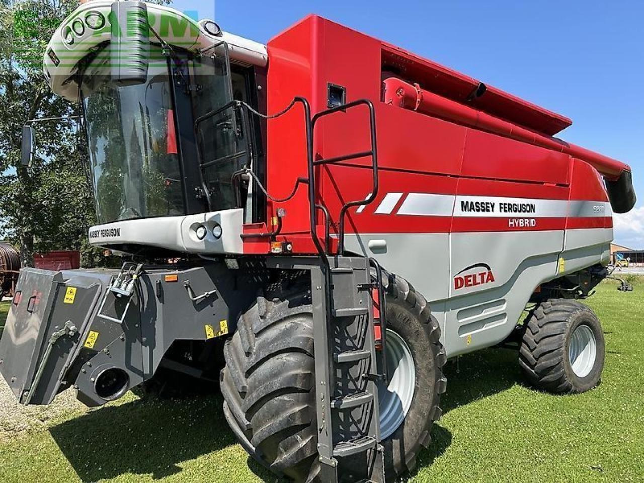 Massey Ferguson delta 9280 - Θεριζοαλωνιστική μηχανή: φωτογραφία 1 Massey Ferguson delta 9280 - Θεριζοαλωνιστική μηχανή: φωτογραφία 1