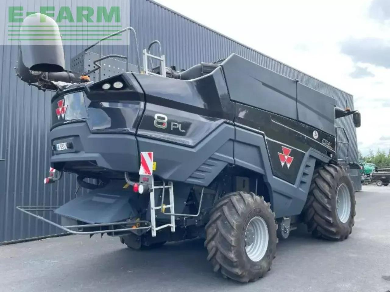 Massey Ferguson ideal 8 pl - Θεριζοαλωνιστική μηχανή: φωτογραφία 4 Massey Ferguson ideal 8 pl - Θεριζοαλωνιστική μηχανή: φωτογραφία 4