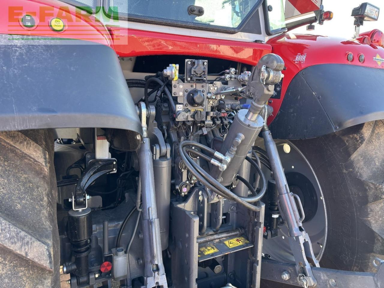 Massey Ferguson mf 6s.180 - Τρακτέρ: φωτογραφία 5 Massey Ferguson mf 6s.180 - Τρακτέρ: φωτογραφία 5