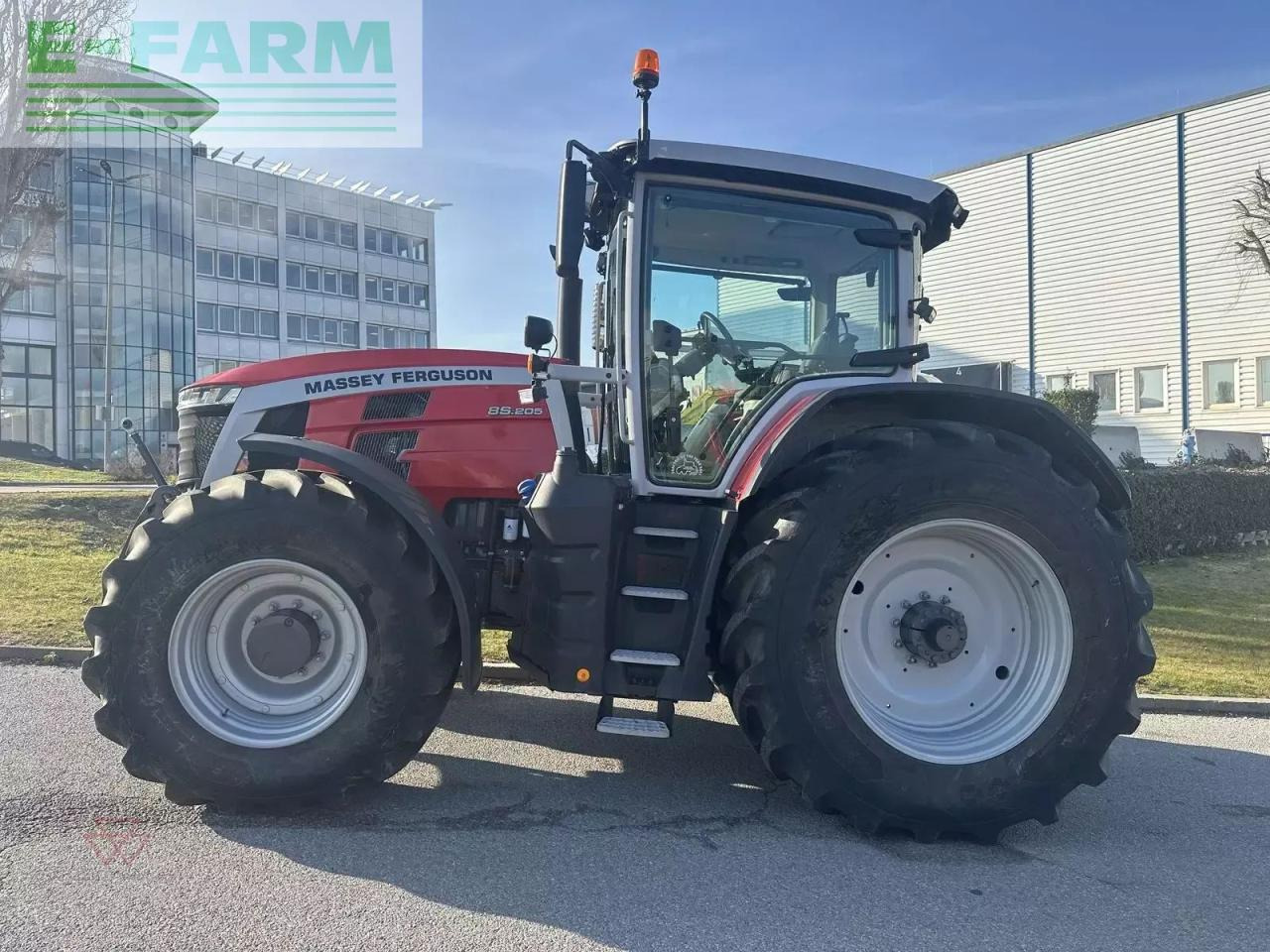 Massey Ferguson mf 8s.205 - Τρακτέρ: φωτογραφία 4 Massey Ferguson mf 8s.205 - Τρακτέρ: φωτογραφία 4
