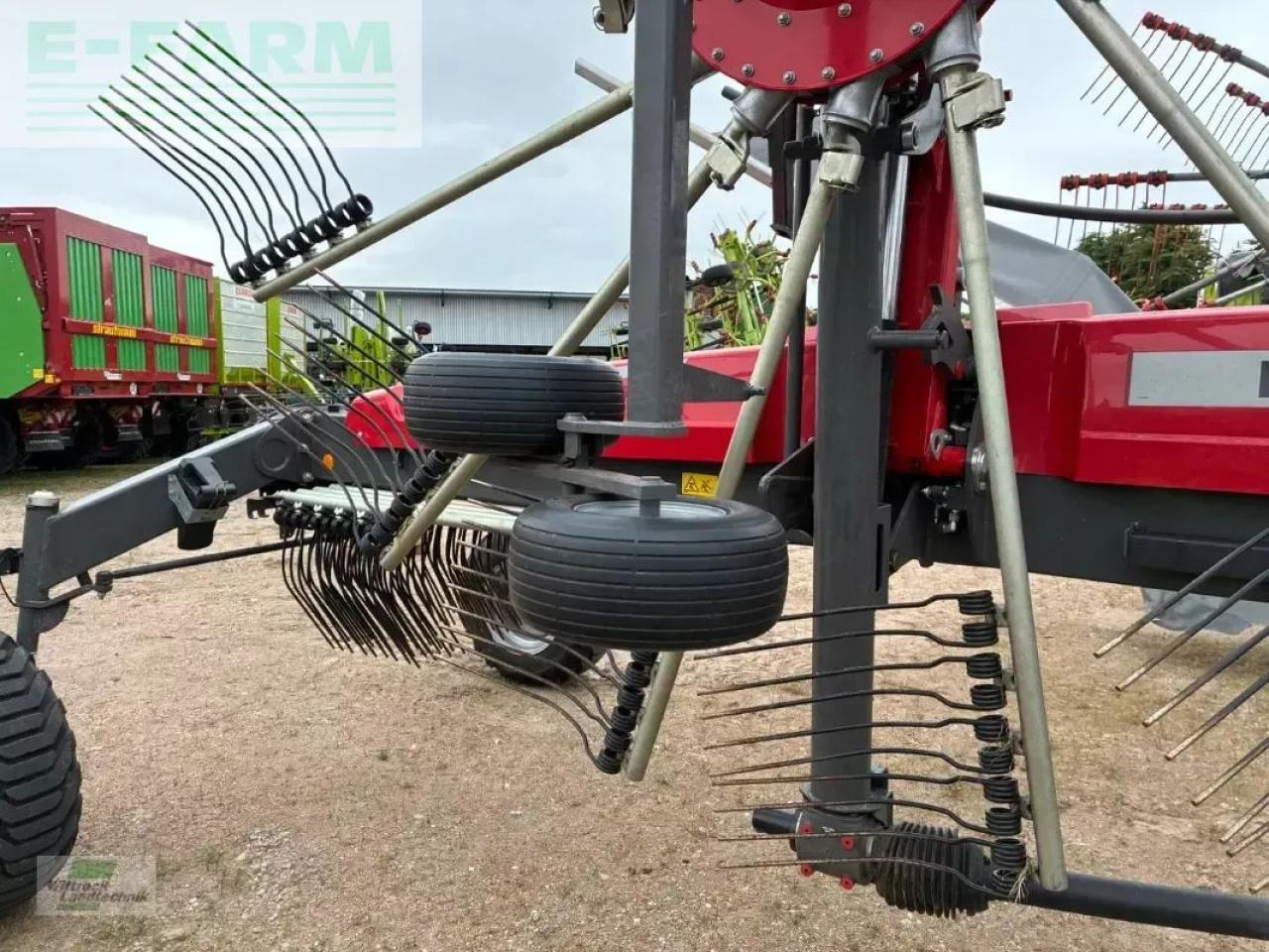 Massey Ferguson rk 842 sd-trc - Χορτοσυλλέκτης: φωτογραφία 4 Massey Ferguson rk 842 sd-trc - Χορτοσυλλέκτης: φωτογραφία 4