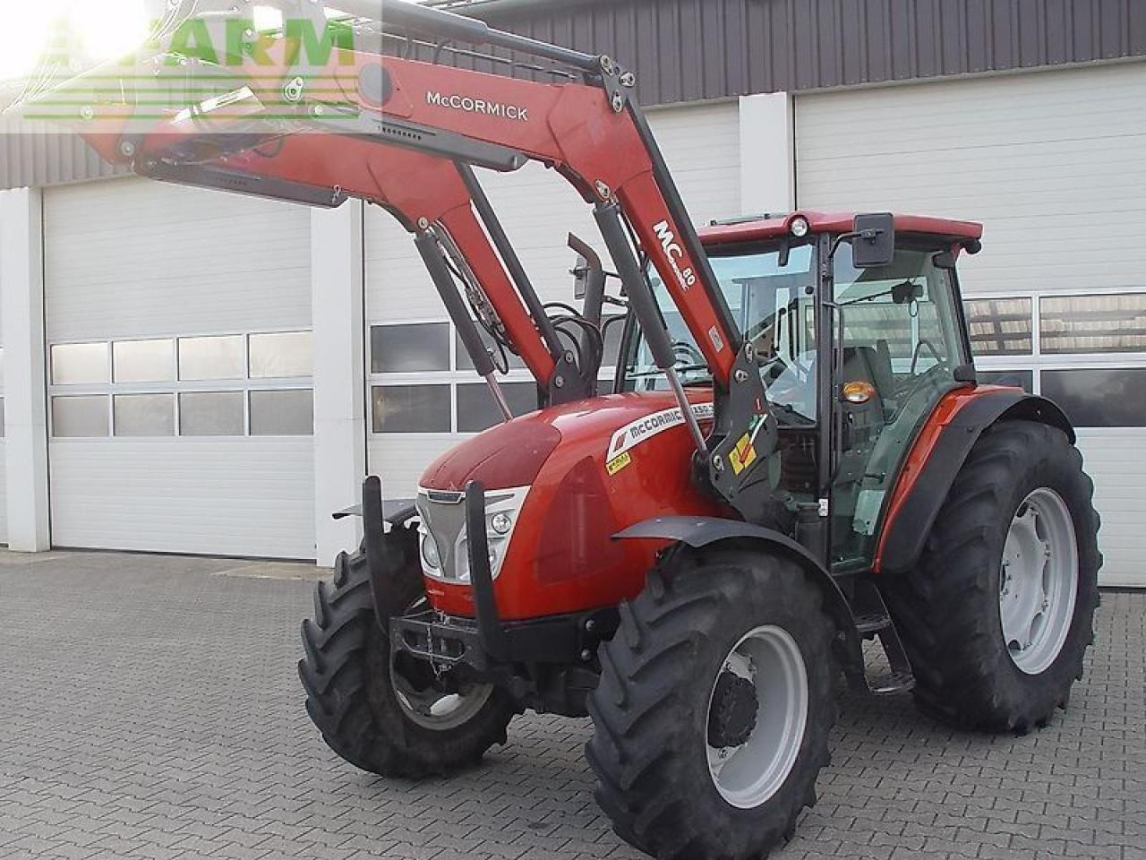McCormick x50.30 - Τρακτέρ: φωτογραφία 3 McCormick x50.30 - Τρακτέρ: φωτογραφία 3