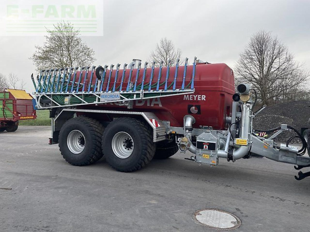Meyer-Lohne mls rekordia 16000 mit bomech farmer 15 - Μηχανηματα λιπάσματα: φωτογραφία 3 Meyer-Lohne mls rekordia 16000 mit bomech farmer 15 - Μηχανηματα λιπάσματα: φωτογραφία 3