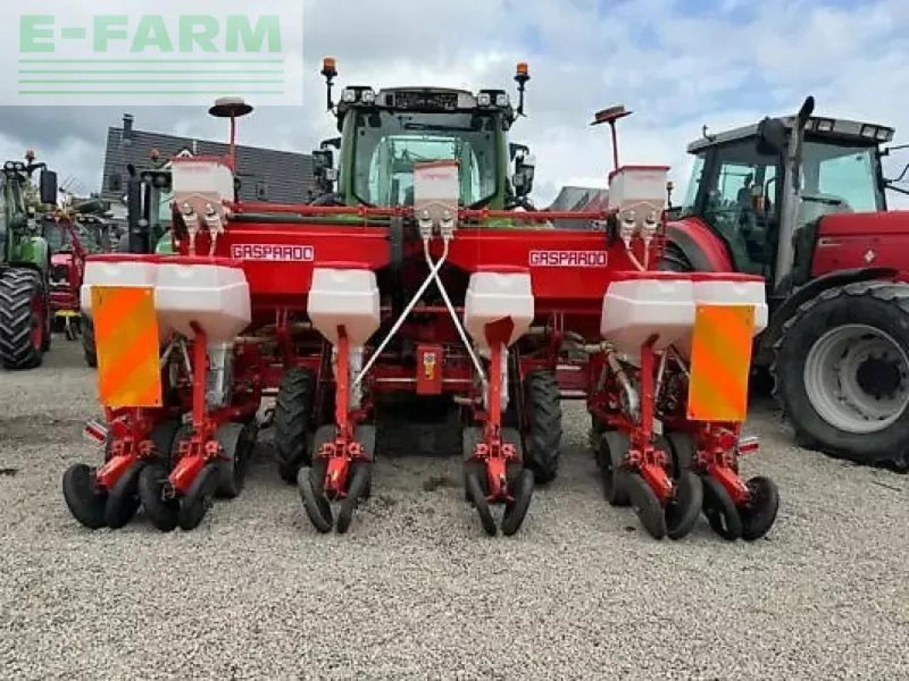 Mustang mte f6 - Σπαρτική μηχανή ακριβείας: φωτογραφία 3 Mustang mte f6 - Σπαρτική μηχανή ακριβείας: φωτογραφία 3