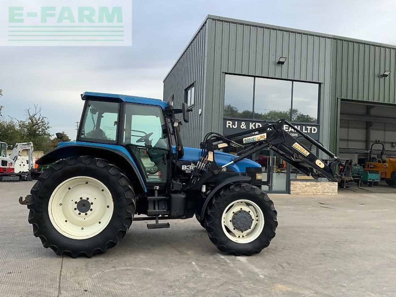 New Holland 8360 tractor (st24392) - Τρακτέρ: φωτογραφία 2 New Holland 8360 tractor (st24392) - Τρακτέρ: φωτογραφία 2