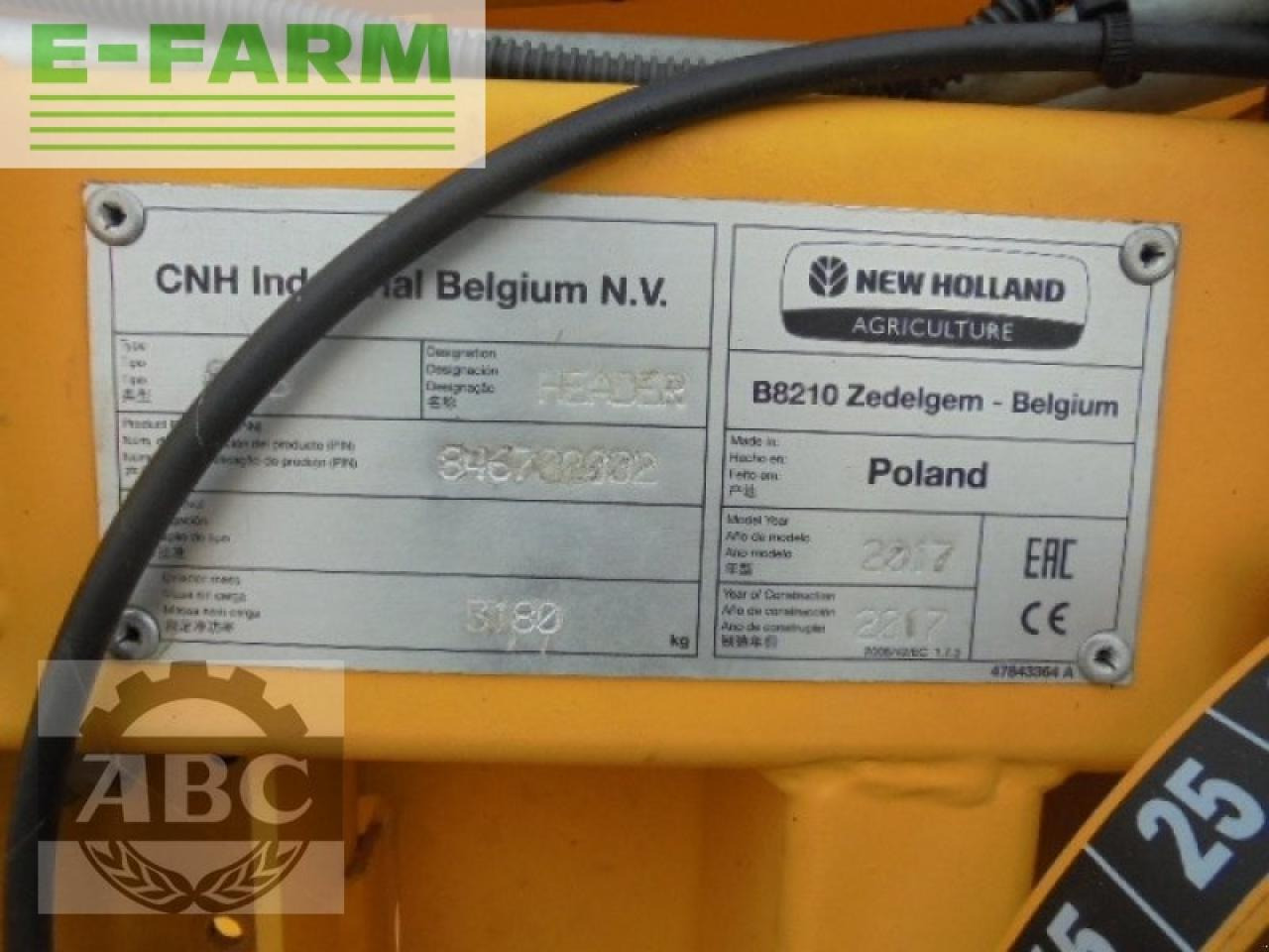 New Holland 980 cf 8r 75 - Καλαμποκομαχαιρο: φωτογραφία 2 New Holland 980 cf 8r 75 - Καλαμποκομαχαιρο: φωτογραφία 2