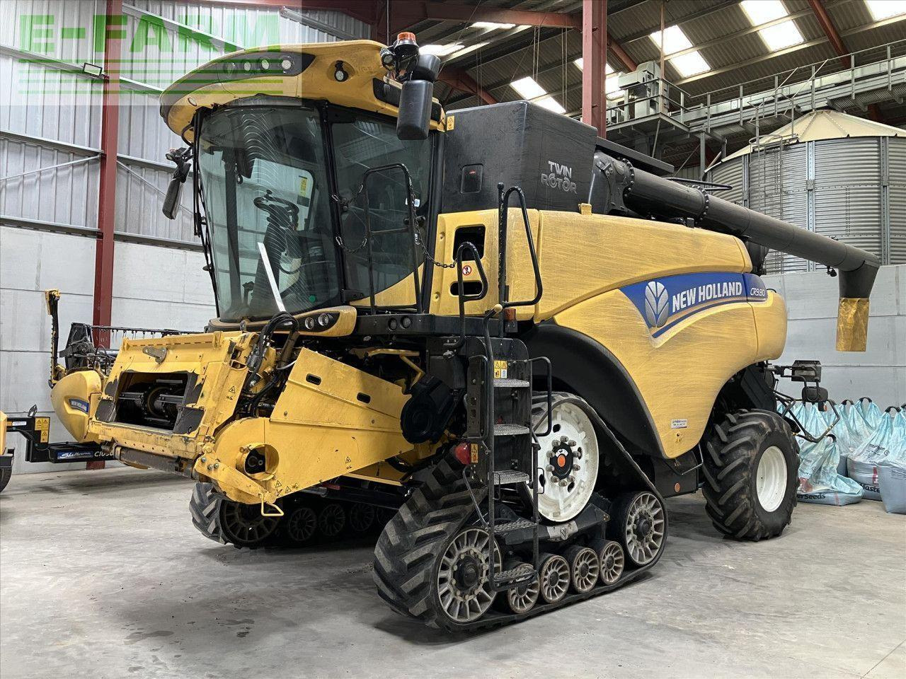 New Holland CR 9.80 - Θεριζοαλωνιστική μηχανή: φωτογραφία 1 New Holland CR 9.80 - Θεριζοαλωνιστική μηχανή: φωτογραφία 1