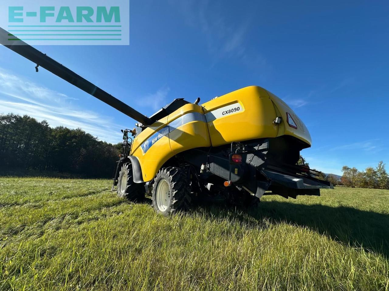 New Holland CX 8080 - Θεριζοαλωνιστική μηχανή: φωτογραφία 4 New Holland CX 8080 - Θεριζοαλωνιστική μηχανή: φωτογραφία 4