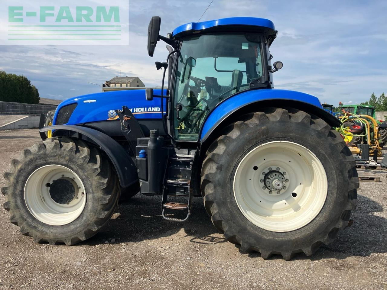 New Holland T7.220 - Τρακτέρ: φωτογραφία 2 New Holland T7.220 - Τρακτέρ: φωτογραφία 2