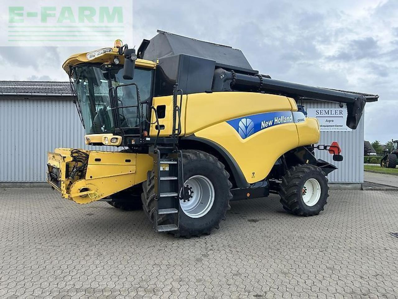 New Holland cr 980 - Θεριζοαλωνιστική μηχανή: φωτογραφία 1 New Holland cr 980 - Θεριζοαλωνιστική μηχανή: φωτογραφία 1