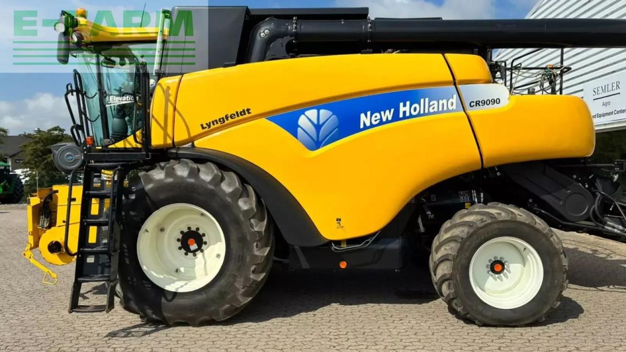New Holland cr9090 cr9090 - Θεριζοαλωνιστική μηχανή: φωτογραφία 3 New Holland cr9090 cr9090 - Θεριζοαλωνιστική μηχανή: φωτογραφία 3